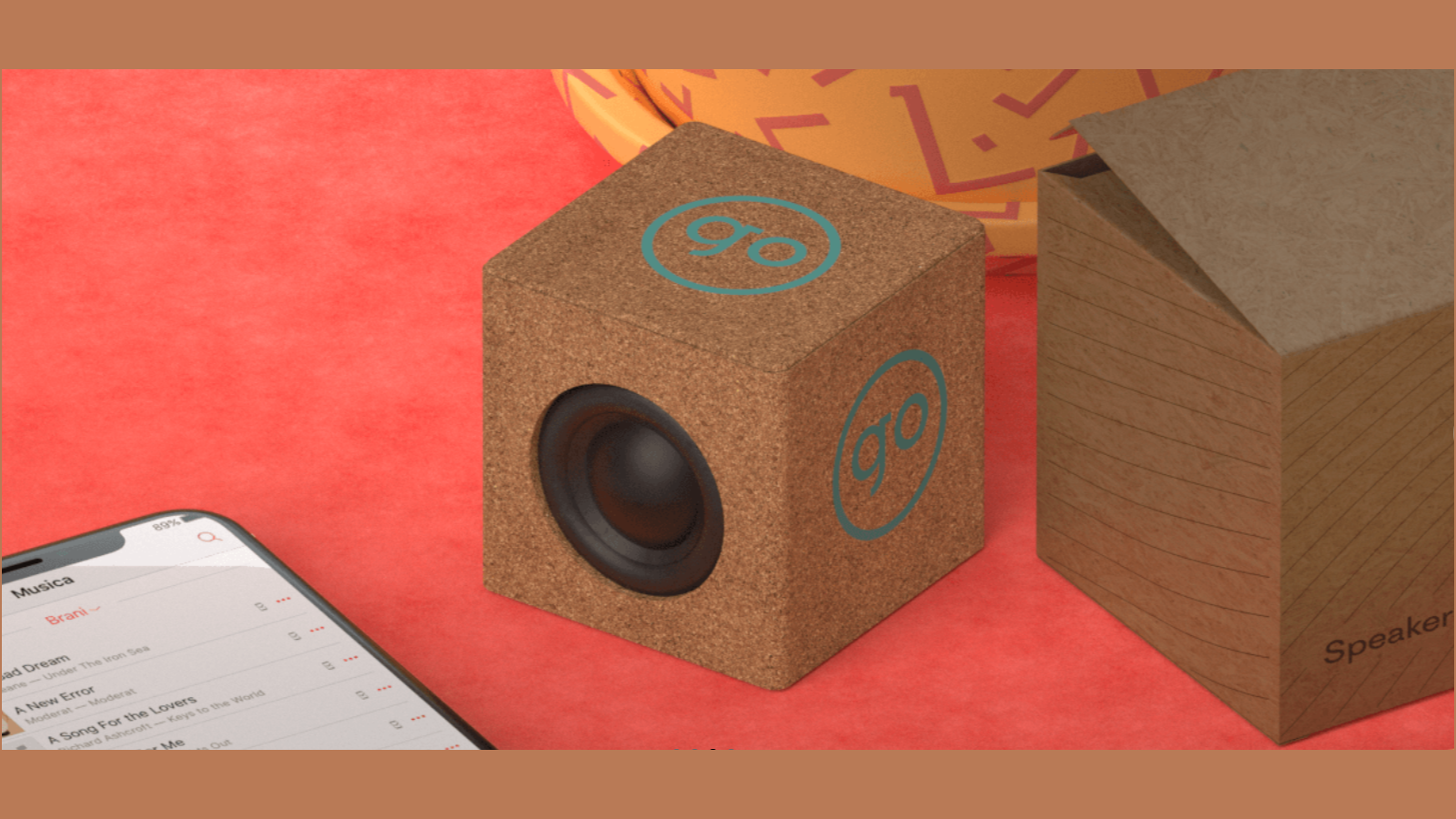 <p>Kubiko, 3W cork Bluetooth speaker, with internal rechargeable battery</p>
